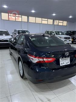 تۆیۆتا کامری